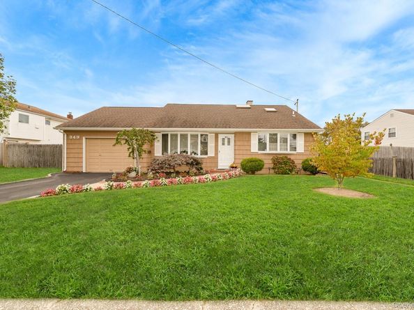 349 Lido Parkway, Lindenhurst NY 11757