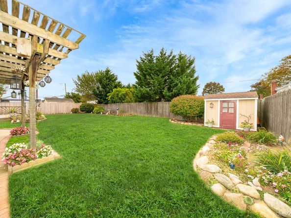 349 Lido Parkway, Lindenhurst NY 11757