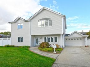 4278 Clarissa Road, Bethpage NY 11714