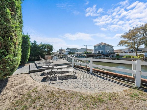 18 Clark Street, Long Beach NY 11561