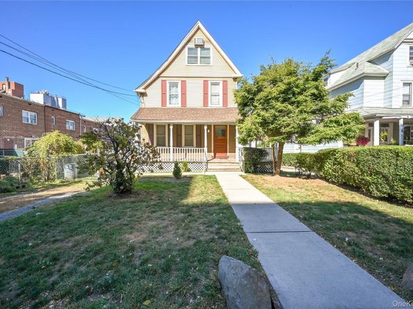 14611 35 Avenue, Flushing NY 11354