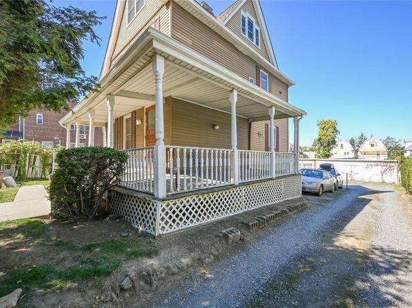 14611 35 Avenue, Flushing NY 11354