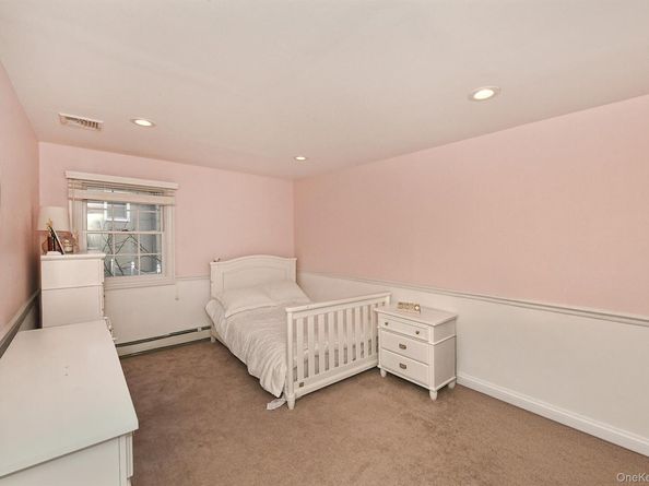35 Columbus Avenue, Kings Park NY 11754