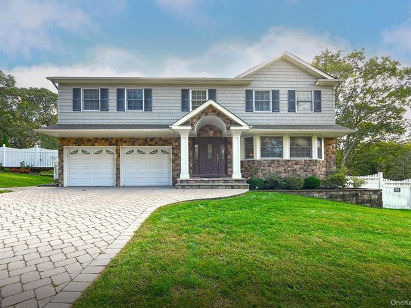 35 Columbus Avenue, Kings Park NY 11754