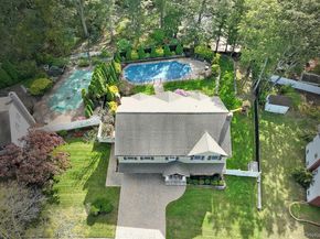 35 Columbus Avenue, Kings Park NY 11754