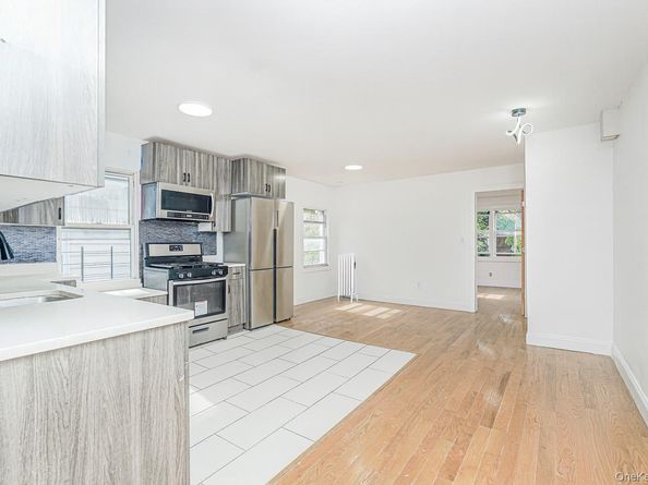 592 E 39th Street, Brooklyn NY 11203