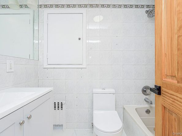 592 E 39th Street, Brooklyn NY 11203