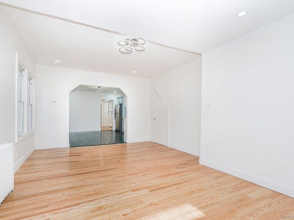 592 E 39th Street, Brooklyn NY 11203