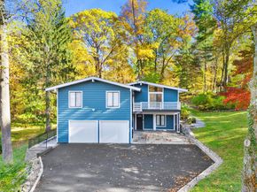 153 Deerfield Lane N, Pleasantville NY 10570