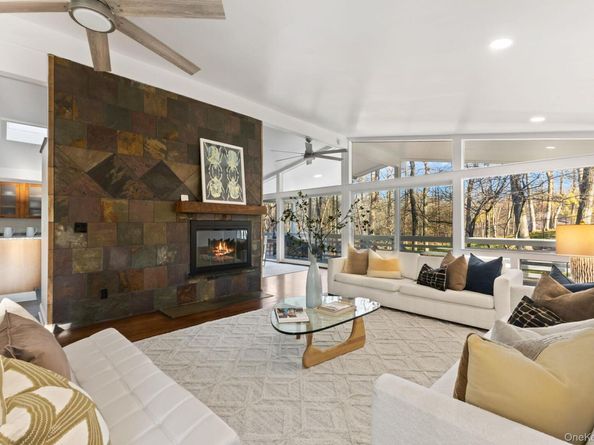 153 Deerfield Lane N, Pleasantville NY 10570