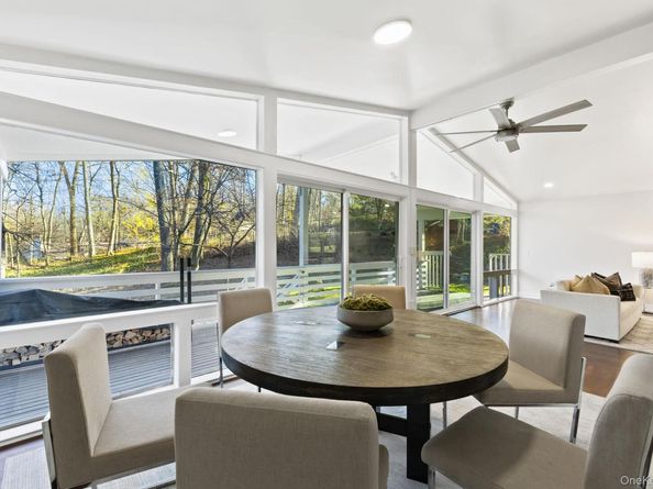 153 Deerfield Lane N, Pleasantville NY 10570