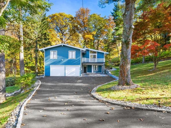 153 Deerfield Lane N, Pleasantville NY 10570