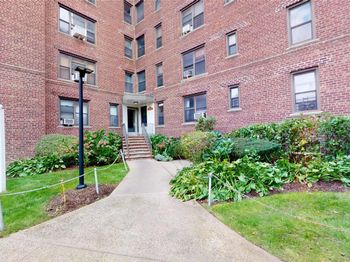 112-30 Northern Boulevard