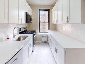 112-30 Northern Boulevard 4B, Corona NY 11368
