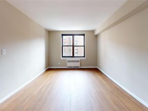 112-30 Northern Boulevard 4B, Corona NY 11368