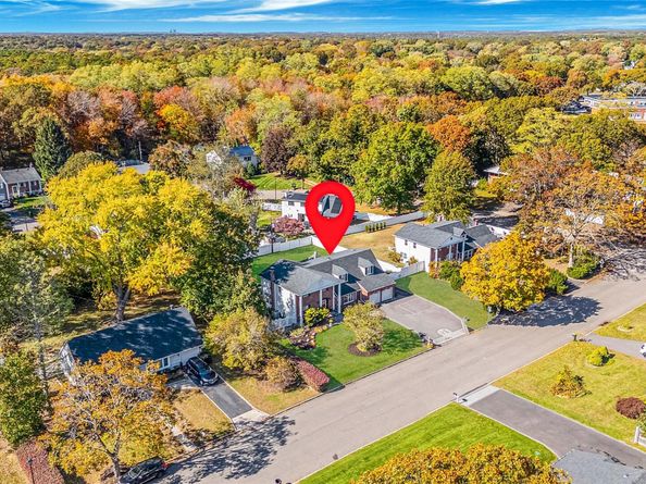 28 Winfield Davis Drive, Coram NY 11727