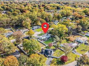 28 Winfield Davis Drive, Coram NY 11727
