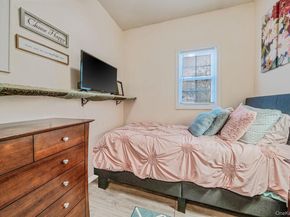 28 Winfield Davis Drive, Coram NY 11727