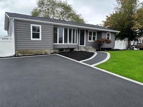 91 Udalia Court, West Islip NY 11795