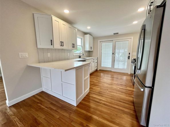 91 Udalia Court, West Islip NY 11795