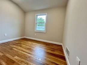 91 Udalia Court, West Islip NY 11795