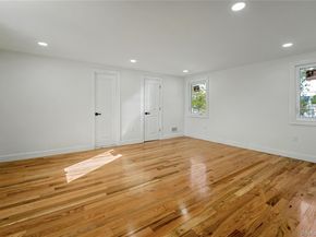 219 Granada Parkway, Lindenhurst NY 11757