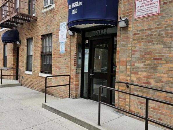 2024 Hughes Avenue 3D, Bronx NY 10457