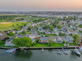 49 Ann Drive E, Freeport NY 11520
