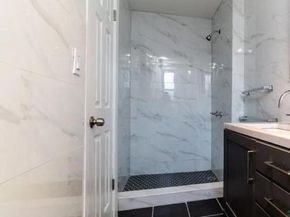 712 E 211th Street, Bronx NY 10467