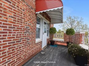 102 S Village Avenue 3B, Rockville Centre NY 11570