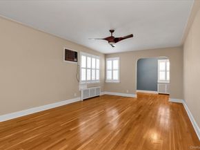102 S Village Avenue 3B, Rockville Centre NY 11570