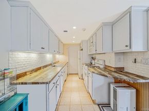 842 Golf Lane, Medford NY 11763
