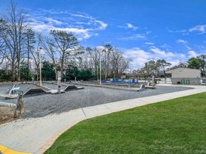 842 Golf Lane, Medford NY 11763