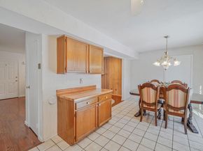 8 Huntington Commons 8, Yaphank NY 11980