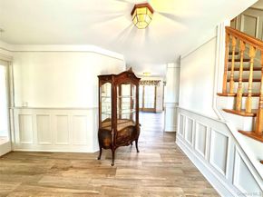 886 Sound Shore Road, Jamesport NY 11901