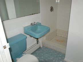 80-36 138th Street, Briarwood NY 11435