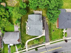 209 Van Cortlandt Park Avenue, Yonkers NY 10705