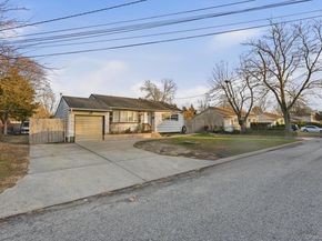 103 Timberline Drive, Brentwood NY 11717