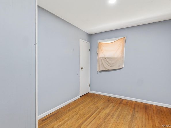 103 Timberline Drive, Brentwood NY 11717