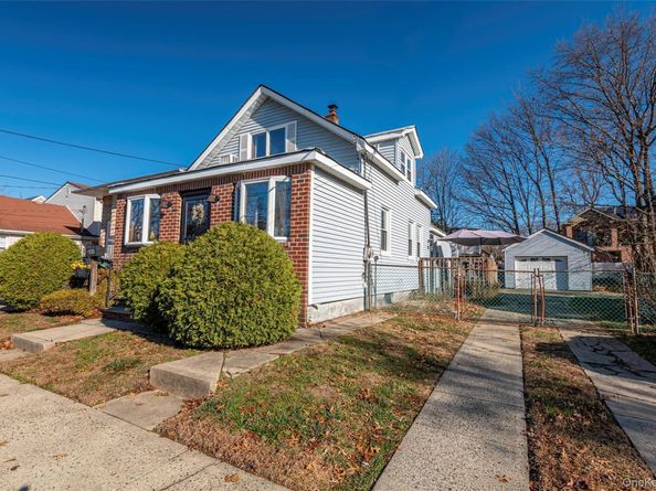 155 McKee Street, Floral Park NY 11001