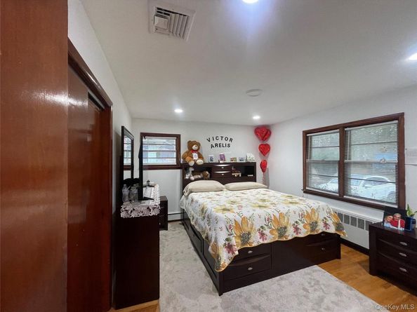 30 Oakcrest Avenue, Middle Island NY 11953