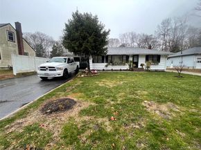 30 Oakcrest Avenue, Middle Island NY 11953