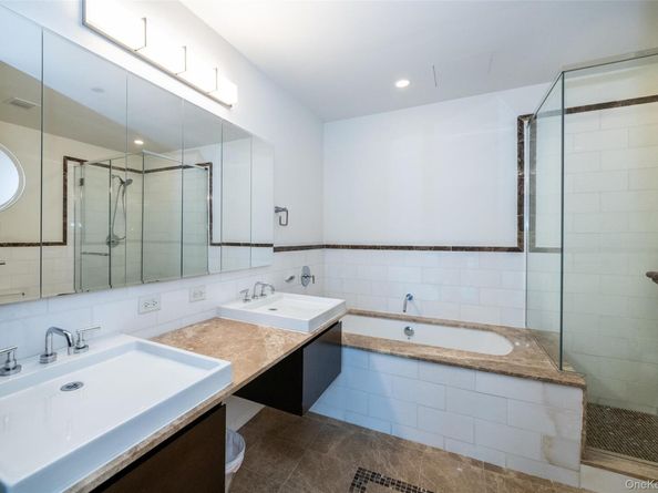 175 Huguenot Street 1401, New Rochelle NY 10801