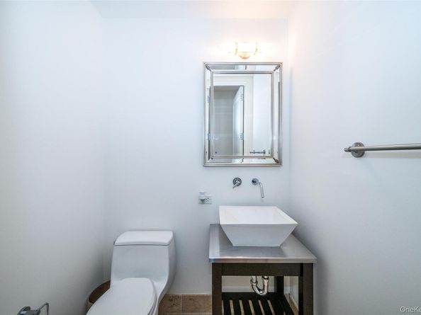 175 Huguenot Street 1401, New Rochelle NY 10801