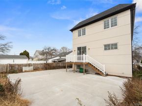 383 Franklin Avenue, Hewlett NY 11557