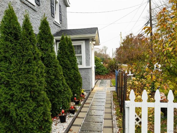 163 Orchard Road, East Patchogue NY 11772