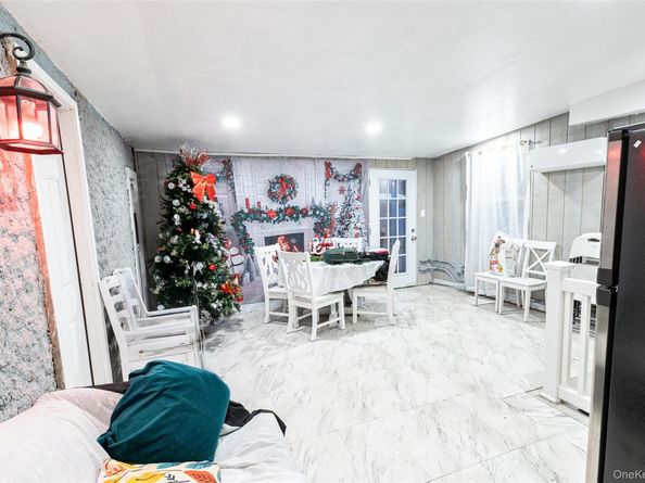 163 Orchard Road, East Patchogue NY 11772