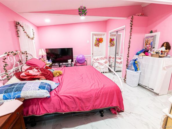 163 Orchard Road, East Patchogue NY 11772