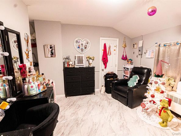 163 Orchard Road, East Patchogue NY 11772