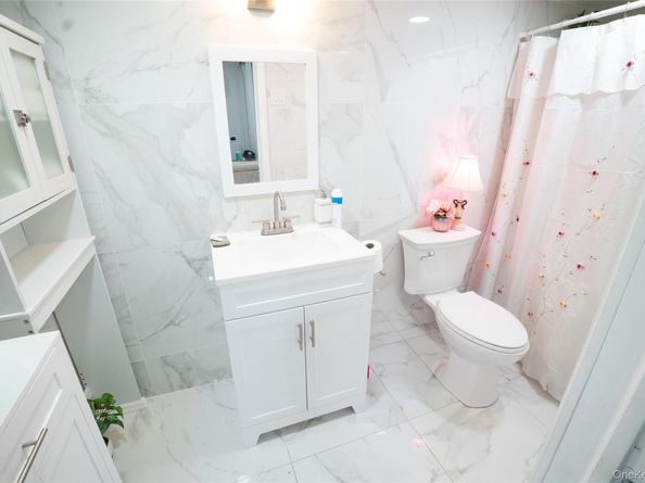 163 Orchard Road, East Patchogue NY 11772